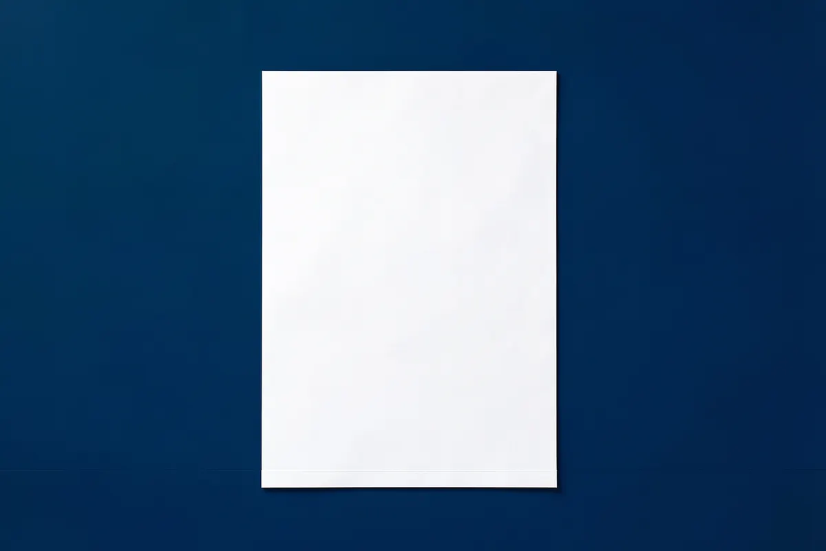 Um modelo de contrato de locação de imóvel em branco.